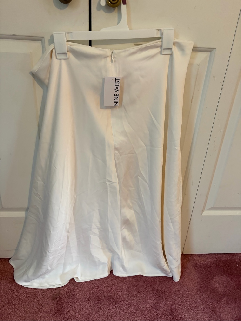 Kohl's White A-Line Skirt